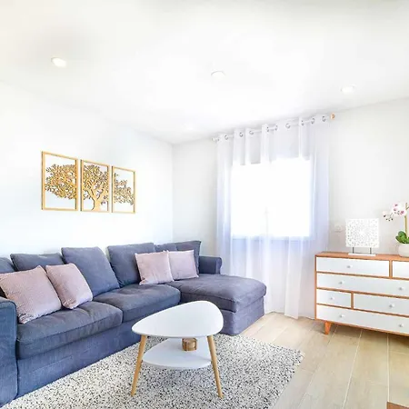 Ohana By Mtphomes * Armação de Pêra