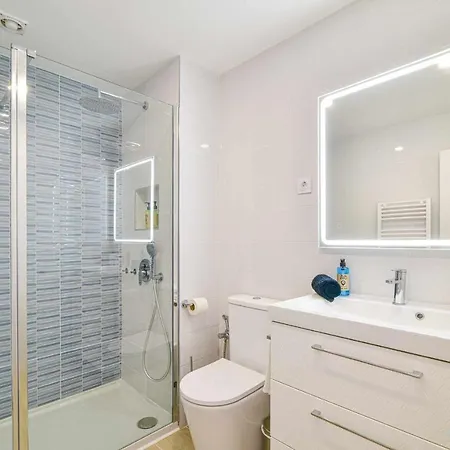 Ohana By Mtphomes * Armacao de Pera